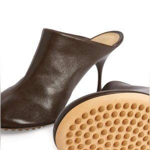 NEW Bottega Veneta Brown Leather Dot Sock Mules 90 Size 6 US / 36 EU